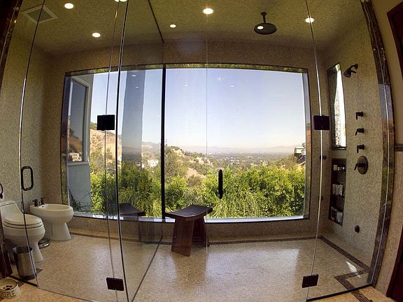 4th image of 3274 Coldwater Canyon Ave