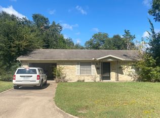 1210 Burt St, Bryan, TX 77803