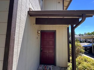 49400 River Park Rd, Oakhurst, CA 93644