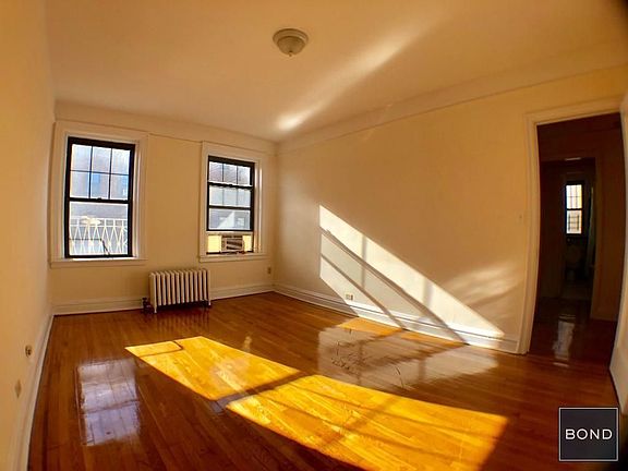 2nd image of 825 W 187th St APT 4L