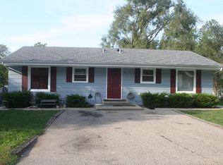 301 S Park Ave APT A, Harvard, IL 60033