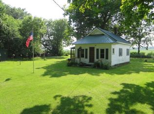 W6895 Puckaway Rd, Markesan, WI 53946