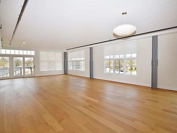 3rd image of 375 S Eton St #306