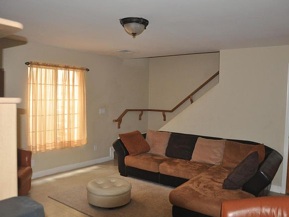 5th image of 1612 E Mallory St