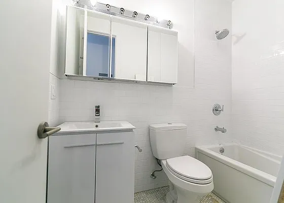 Rented by Nooklyn NYC LLC | media 30