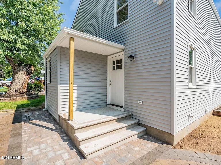 18 Maple Ave #A — Photo 24