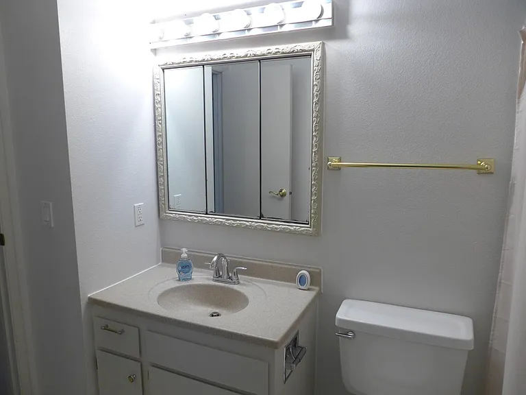 1624 Glennwood Ave SE — Photo 9