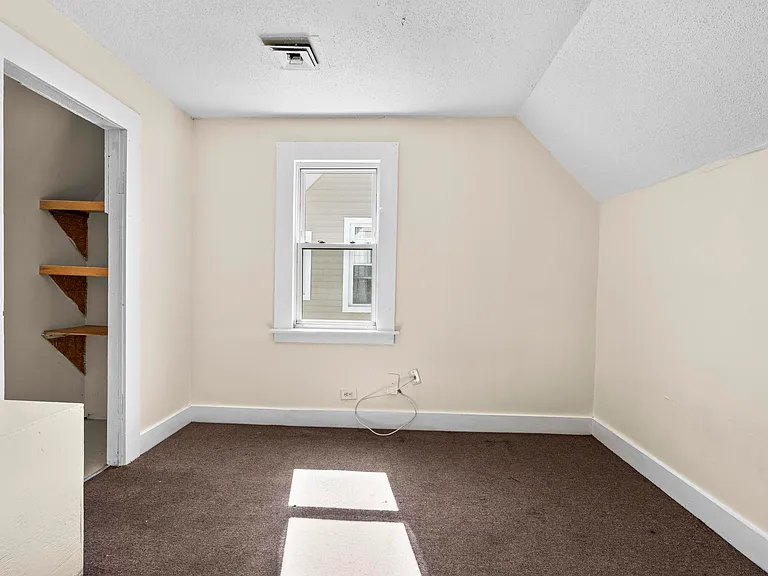286 Exchange St #3 — Photo 11