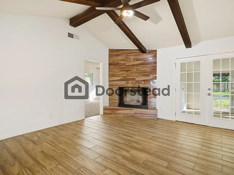 10915 Mount Ida — Photo 11
