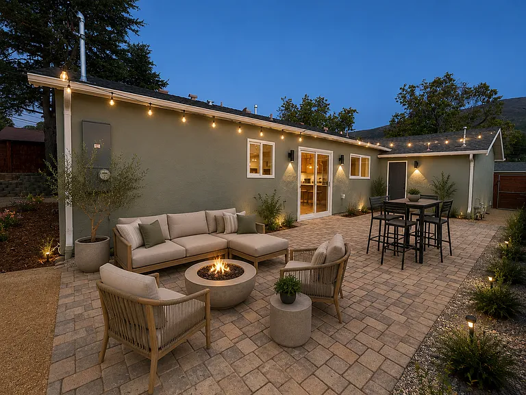 1327 Tanglewood Dr — Photo 20