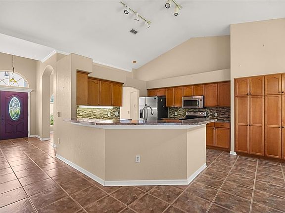 5th image of 3806 Opal Cir