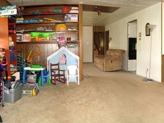 4th image of 435 Los Encinos Ave #435