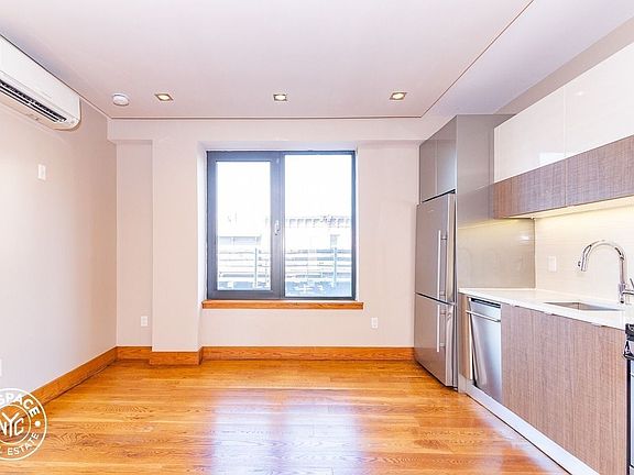 4th image of 865 Willoughby Ave #H6