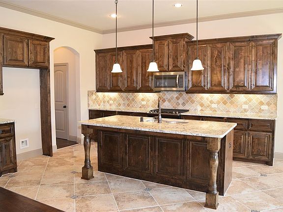 2nd image of 1006 Cordero Dr