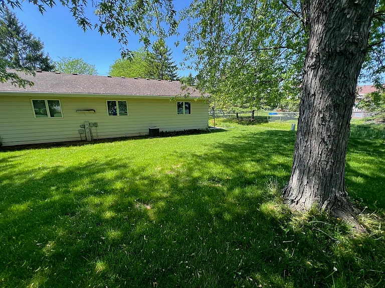 3026 N Mason St — Photo 13