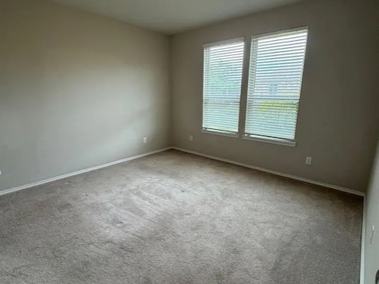 3218 Chimney Swift Ln — Photo 11
