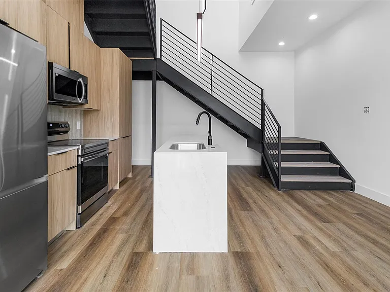 5614 Larkin #H — Photo 3