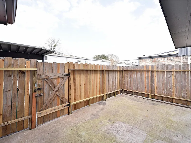 11002 Hammerly Blvd #57 — Photo 32