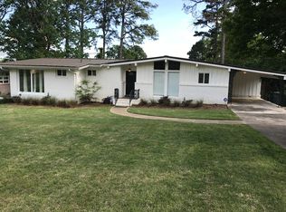 2117 Ridgeview Dr, Vestavia Hills, AL 35216