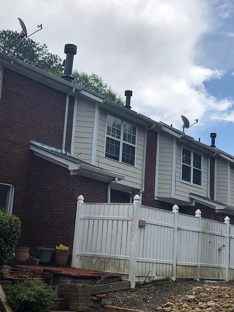 2nd image of 310 Paden Cove Trl