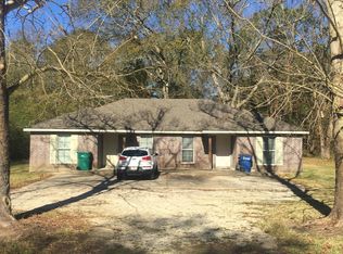 945 Cooley Rd #B, Lake Charles, LA 70611