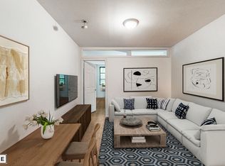 284 E 10th St APT 2C, New York, NY 10009