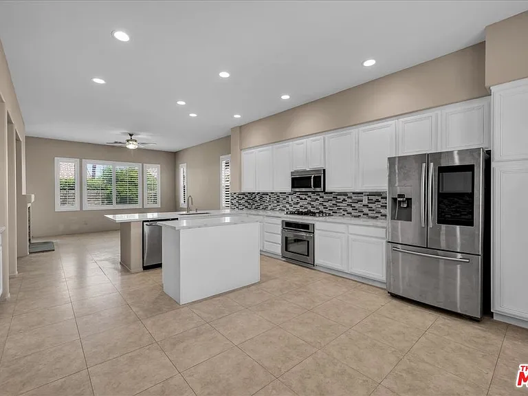 40808 Eastwood Ln — Photo 11