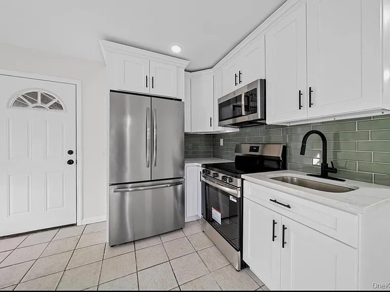 55 Schleigel Blvd #1 — Photo 2