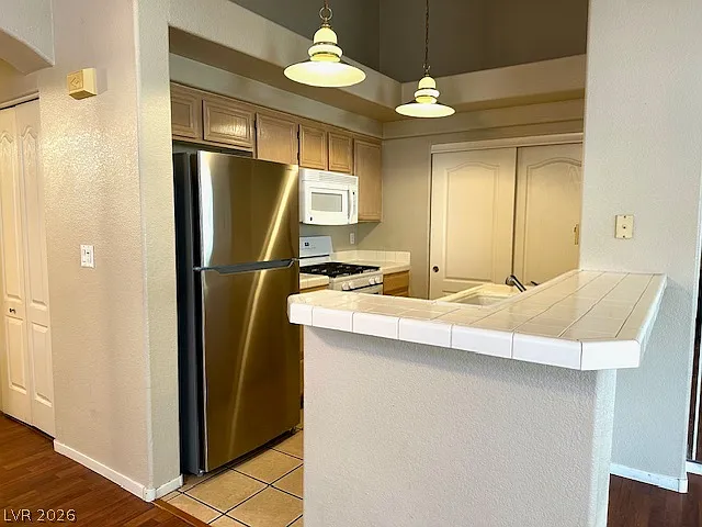 5255 Island Chain Rd — Photo 5