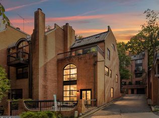 3499 17th St NW #1, Washington, DC 20010