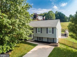 421 Stacy Lee Ct, Westminster, MD 21158