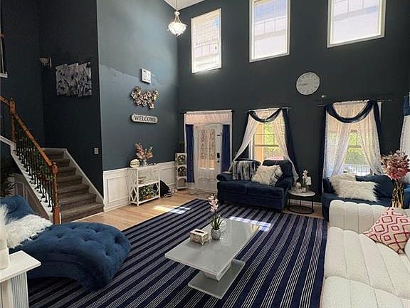5th image of 180 Village Green Ct SW #A
