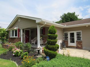 714 12th St, Hammonton, NJ 08037