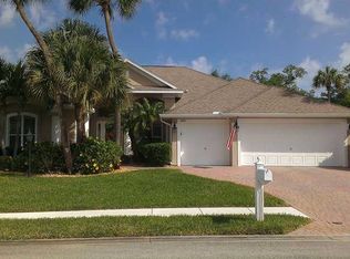 4432 5th Pl SW, Vero Beach, FL 32968