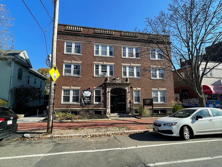 235 Lafayette St #1 — Photo 10