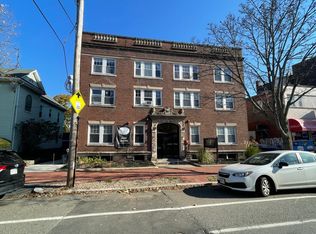 231 Lafayette St #6A, Salem, MA 01970