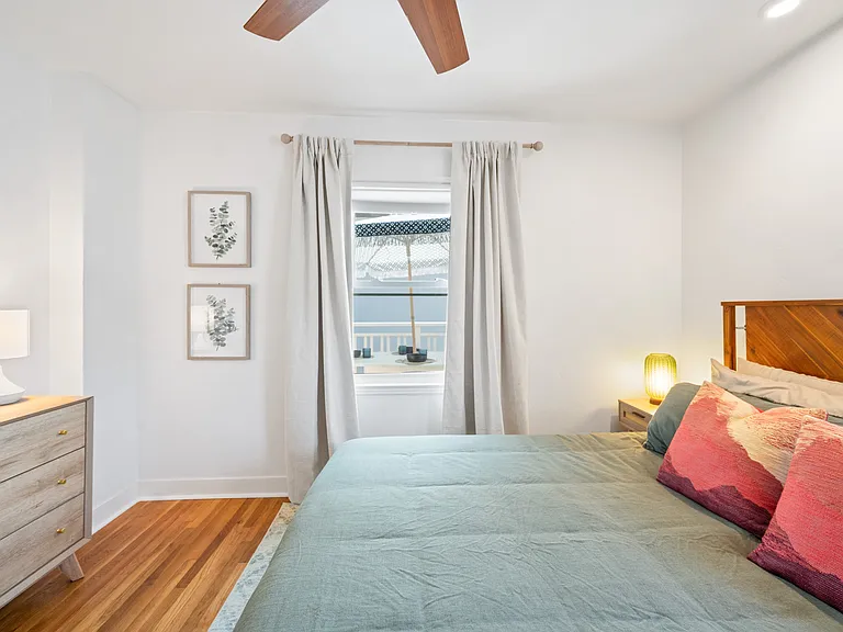 3717 Riviera Dr — Photo 17