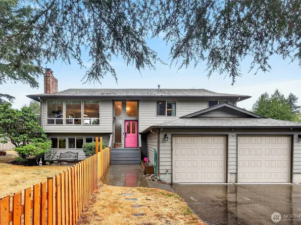 2315 SW 118th Court, Burien, WA 98146