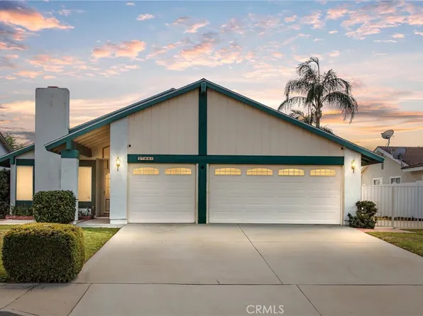 27981 Clifton St, Highland, CA 92346