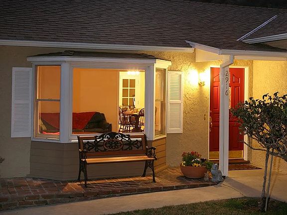 3rd image of 2916 Sycamore Ave