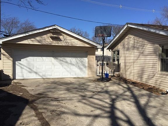 2 car garage