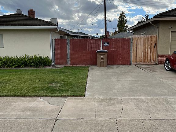 3rd image of 505 S Crescent Ave