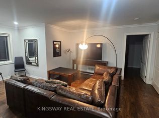 5164 New St, Burlington, ON L7L 1V4