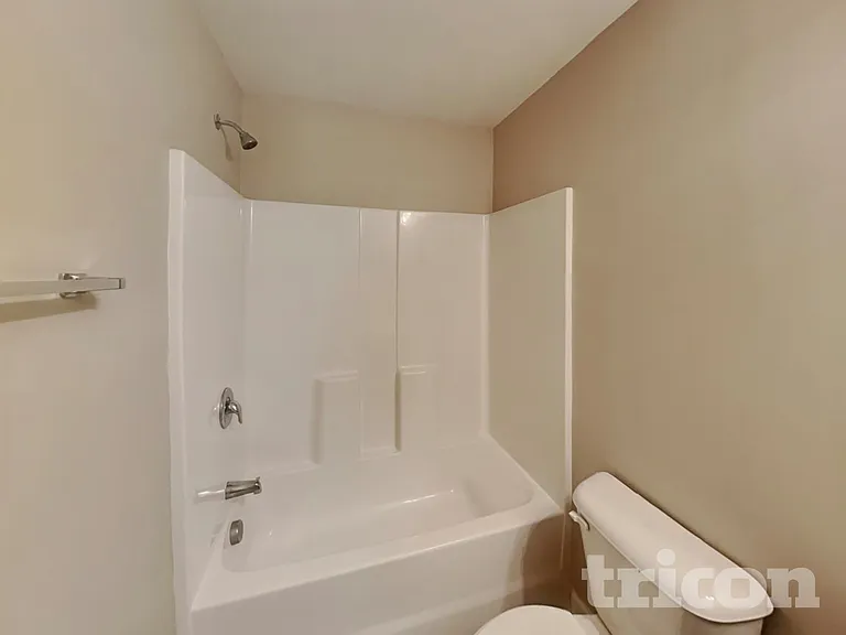 147 Southwind Ln — Photo 16