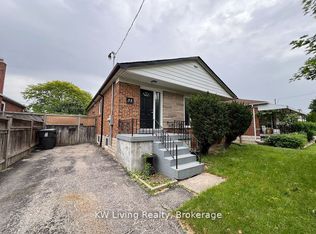 35 Vauxhall Dr, Toronto, ON M1P 1P8
