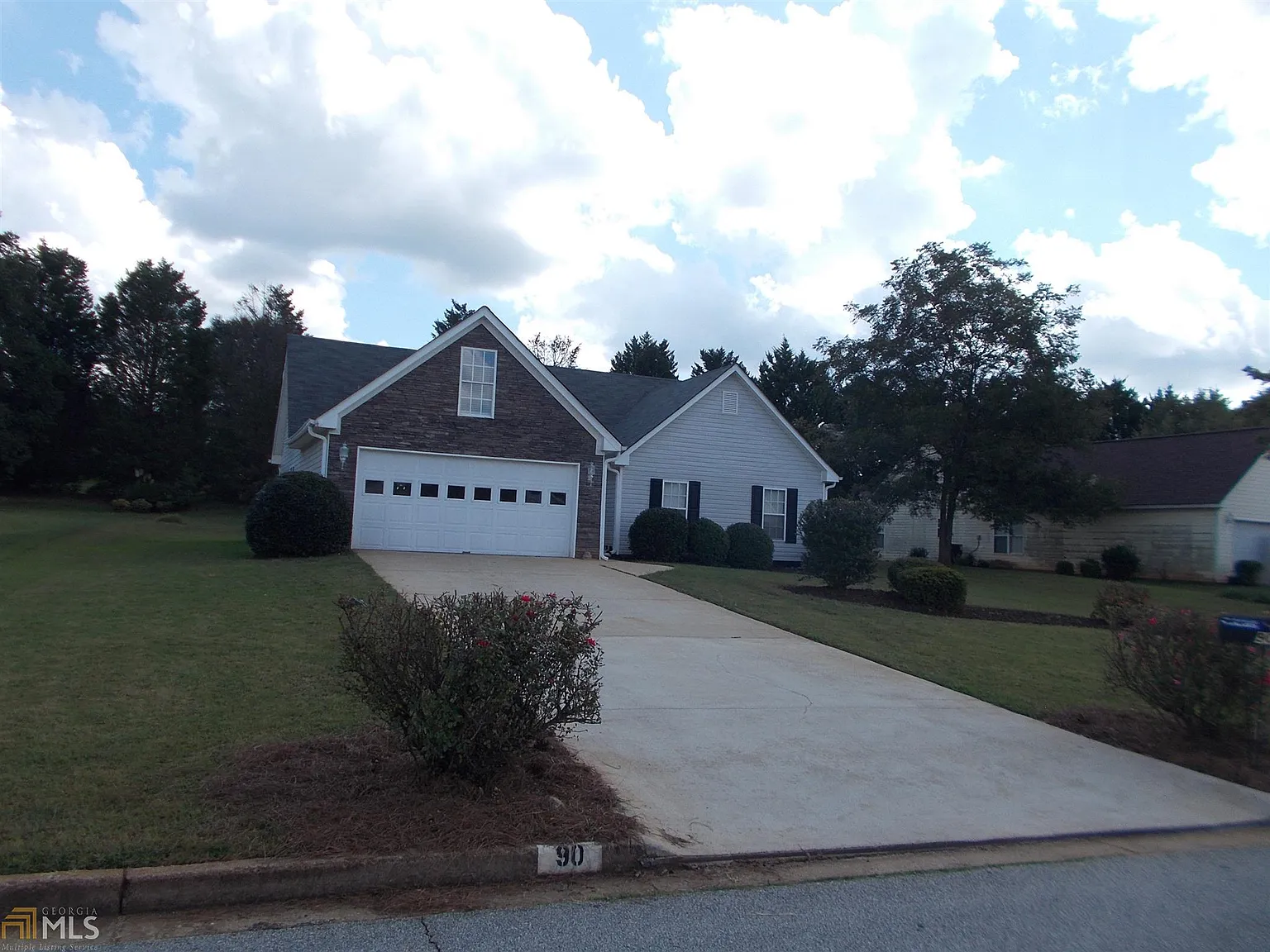 90 Princeton Ct photo 1
