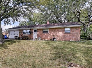 306 Gerry Dr, Beech Grove, IN