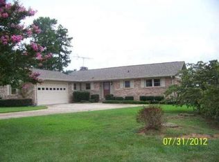 3545 Westgate Dr, Gainesville, GA 30504