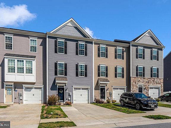 2nd image of 220 Longley Green Dr