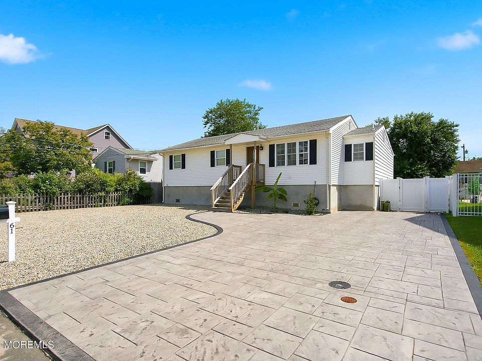 1st image of 61 Sea Breeze Road